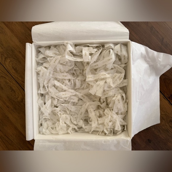 Authentic Christian Dior Box - Picture 5 of 5